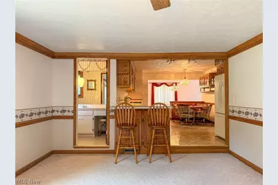 13665 Pawnee Trail, Middleburg Heights, OH 44130 - Photo 15