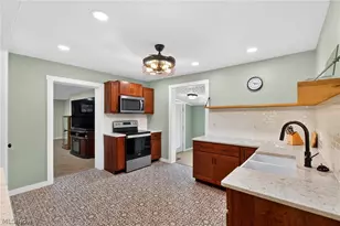 2480 Deerford Ave SW, Massillon, OH 44647 - Photo 13