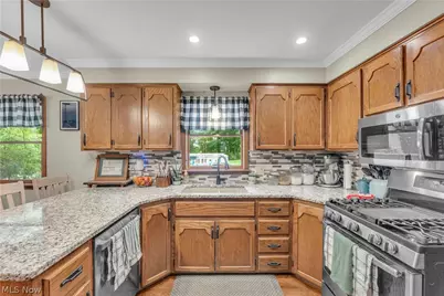 408 River Road, Canal Fulton, OH 44614 - Photo 11