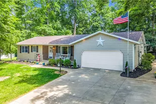 408 River Rd, Canal Fulton, OH 44614 - Photo 1