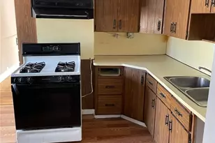 1334 E 188th St, Loveland, OH 44110 - Photo 5