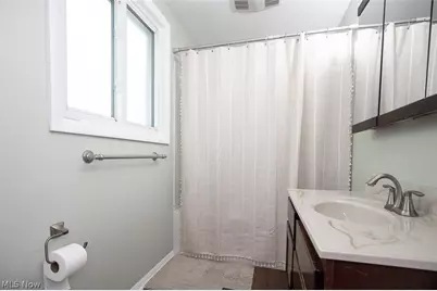 1724 Wiltshire Road, Akron, OH 44313 - Photo 17