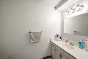 11836 Kenyon Dr, Hiram, OH 44234 - Photo 15