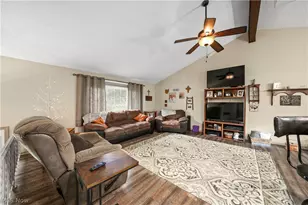 11836 Kenyon Dr, Hiram, OH 44234 - Photo 7