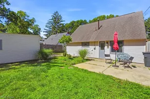 1757 Windsor St, Cuyahoga Falls, OH 44221 - Photo 33