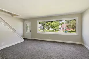 1757 Windsor St, Cuyahoga Falls, OH 44221 - Photo 5