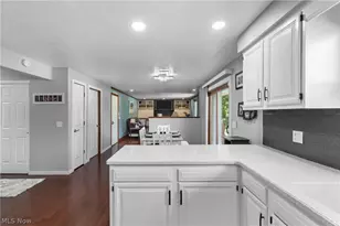 6753 Firestone Rd NE, Canton, OH 44721 - Photo 9