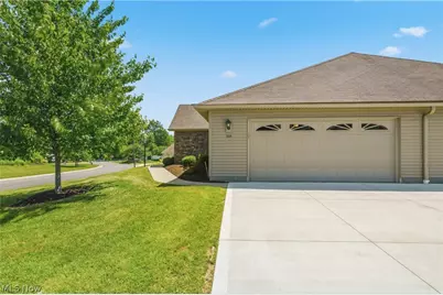 3038 Mahogany Run Circle NW, North Canton, OH 44720 - Photo 29