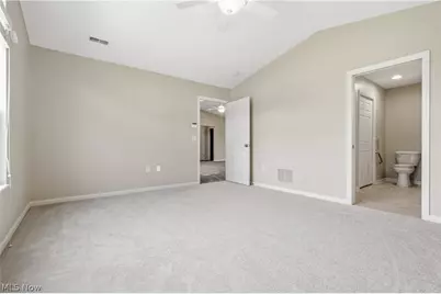 3038 Mahogany Run Circle NW, North Canton, OH 44720 - Photo 17
