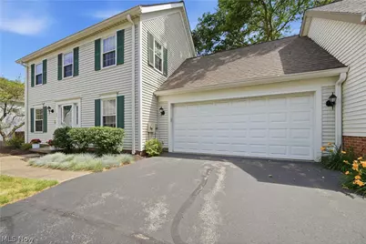 26 Hudson Common Drive, Hudson, OH 44236 - Photo 3