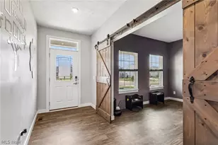 3207 Boettler St NE, Canton, OH 44721 - Photo 3