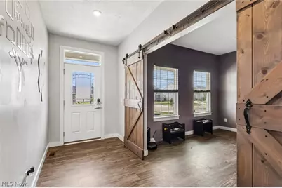 3207 Boettler Street NE, Canton, OH 44721 - Photo 3