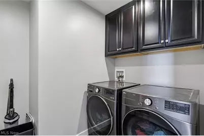 3207 Boettler Street NE, Canton, OH 44721 - Photo 27