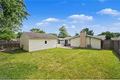 9040 Cambridge Drive, Northfield, OH 44067 - Photo 33