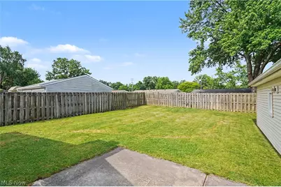9040 Cambridge Drive, Northfield, OH 44067 - Photo 29