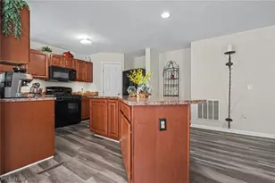 8794 Kelly Ln, Streetsboro, OH 44241 - Photo 5