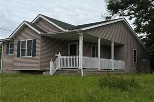 1010 6th St SW, Canton, OH 44707 - Photo 3