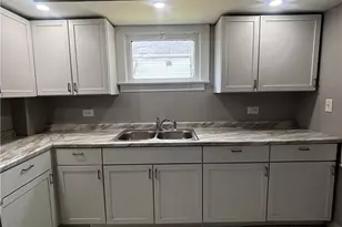 685 E 131st St, Loveland, OH 44108 - Photo 5