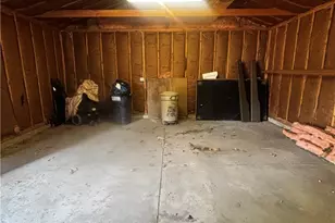 685 E 131st St, Loveland, OH 44108 - Photo 47