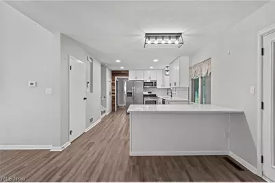 3820 Meadowbrook Boulevard, University Heights, OH 44118 - Photo 11