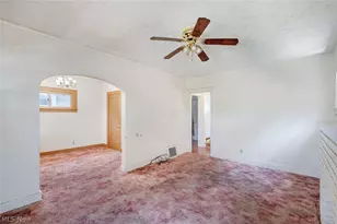 139 N Hazelwood Ave, Youngstown, OH 44509 - Photo 11
