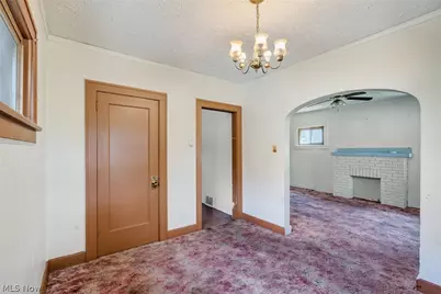 139 N Hazelwood Avenue, Youngstown, OH 44509 - Photo 13