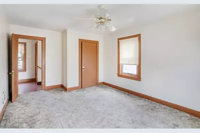 139 N Hazelwood Avenue, Youngstown, OH 44509 - Photo 25