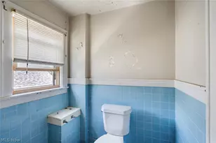 139 N Hazelwood Ave, Youngstown, OH 44509 - Photo 29
