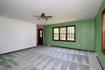 1585 Hemlock Drive, Ashtabula, OH 44004 - Photo 15