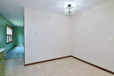 1585 Hemlock Drive, Ashtabula, OH 44004 - Photo 11