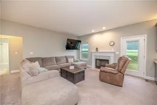 195 Concord Dr, East Palestine, OH 44413 - Photo 3