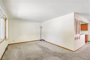 2758 Shellhart Rd, Norton, OH 44203 - Photo 5