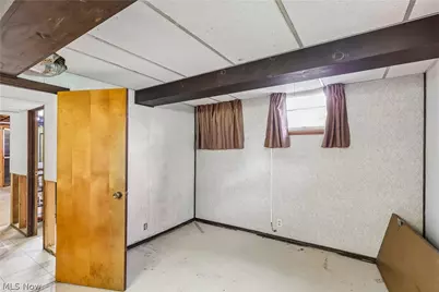 2758 Shellhart Road, Norton, OH 44203 - Photo 31