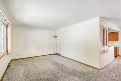 2758 Shellhart Road, Norton, OH 44203 - Photo 5