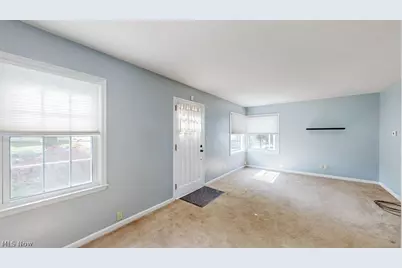 2548 23rd Street, Cuyahoga Falls, OH 44223 - Photo 5