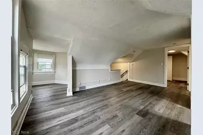 246 5th Street NW, Barberton, OH 44203 - Photo 23