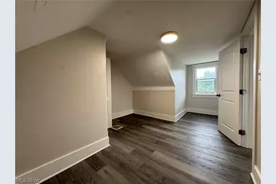 246 5th Street NW, Barberton, OH 44203 - Photo 33