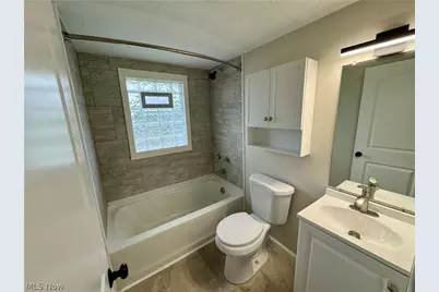 246 5th Street NW, Barberton, OH 44203 - Photo 29
