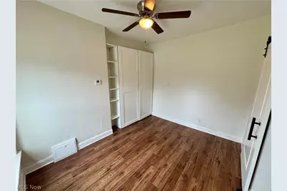 246 5th Street NW, Barberton, OH 44203 - Photo 17