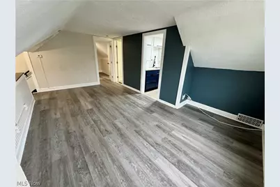 246 5th Street NW, Barberton, OH 44203 - Photo 25