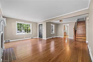 1042 Kingsway St, Alliance, OH 44601 - Photo 3