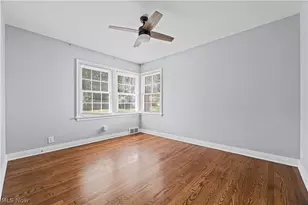 1042 Kingsway St, Alliance, OH 44601 - Photo 13
