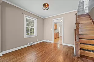 1042 Kingsway St, Alliance, OH 44601 - Photo 7