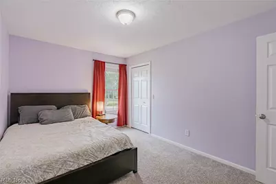 34112 Lake Shore Boulevard, Lakeline, OH 44095 - Photo 17