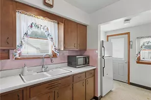 1177 Linden Ave, Akron, OH 44310 - Photo 7