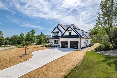 245 Somerset Drive, Hinckley, OH 44233 - Photo 45
