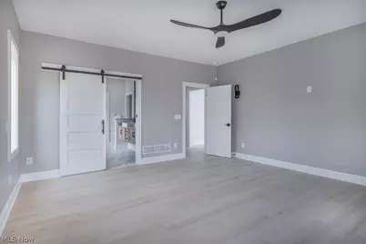 245 Somerset Drive, Hinckley, OH 44233 - Photo 21