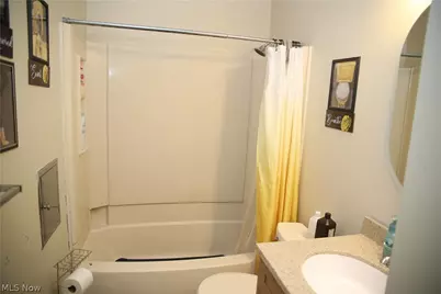 1258 Vane Avenue, Akron, OH 44310 - Photo 9