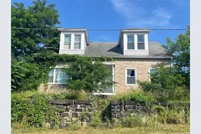 415 S 3rd Street, Martins Ferry, OH 43935 - Photo 1