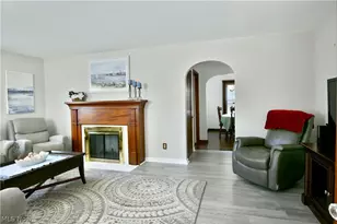 190 Kenmore Ave SE, Warren, OH 44483 - Photo 9
